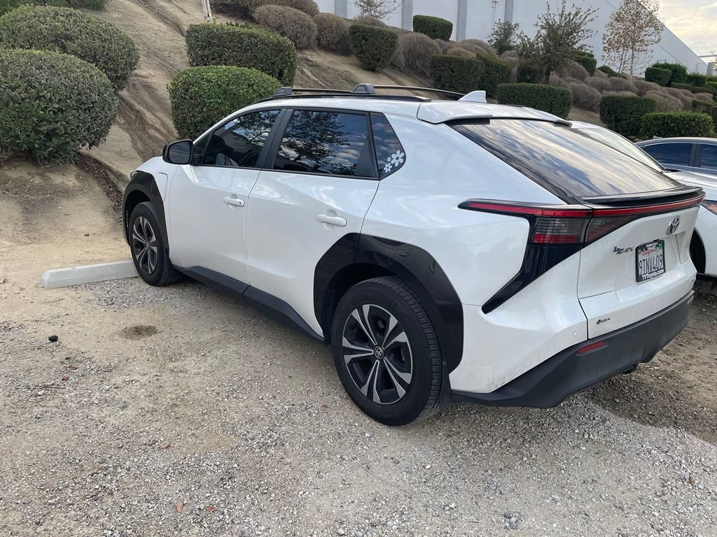 Used 2025 Toyota bZ4X AWD w/ Weather Package image 6