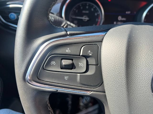 Used 2021 Buick Encore GX Select w/ Sport Touring Package FWD image 23