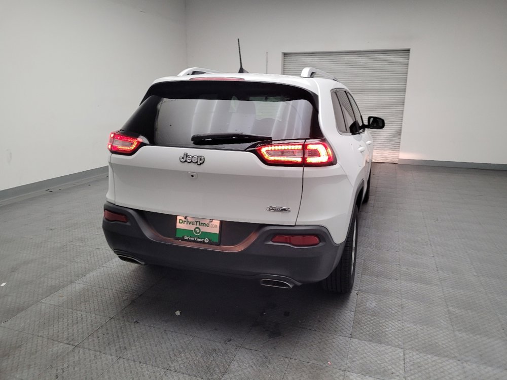 Used 2018 Jeep Cherokee Latitude image 7