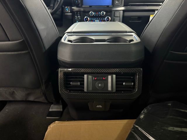 New 2025 Ford F250 Lariat w/ Lariat Ultimate Package AWD/4WD image 18