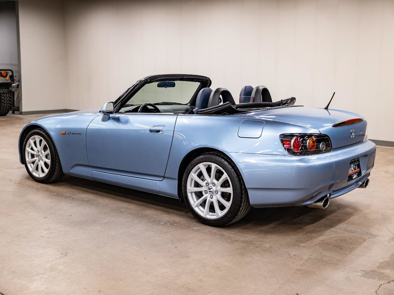 Used 2006 Honda S2000 image 34