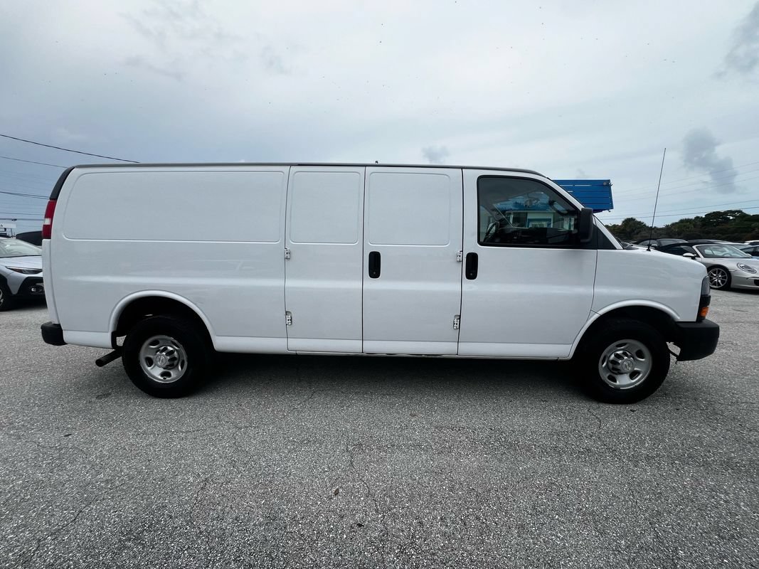 Used 2021 Chevrolet Express 2500 Extended w/ Driver Convenience Package RWD image 7