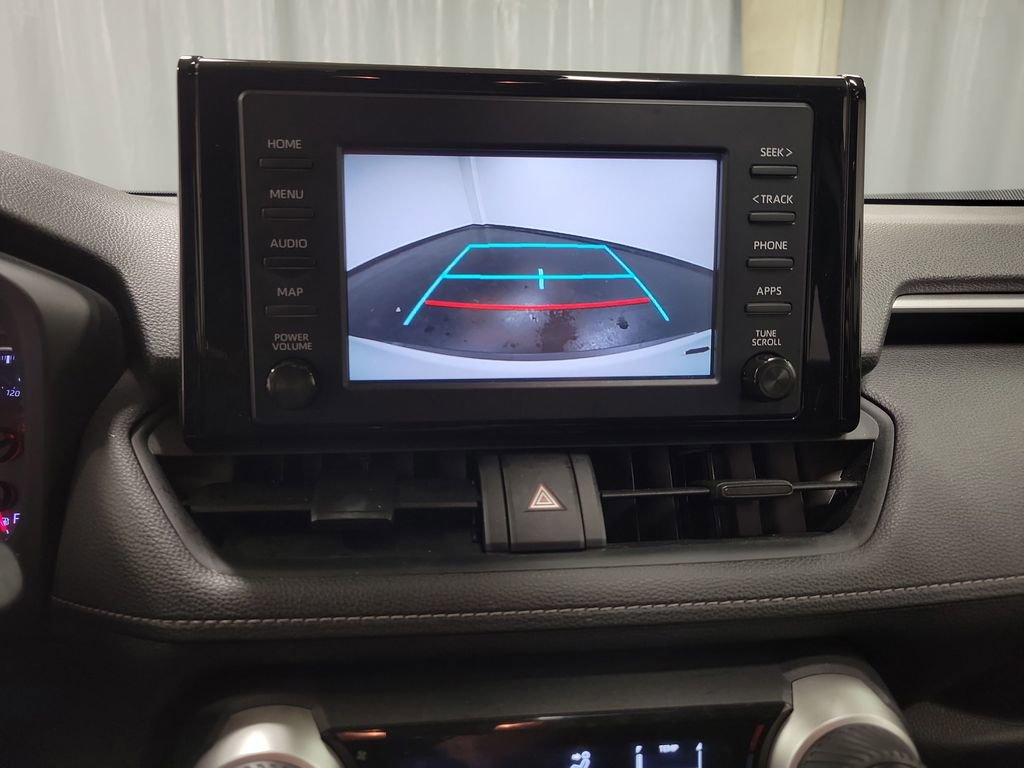 Used 2019 Toyota RAV4 LE w/ Carpet Mat Package image 17