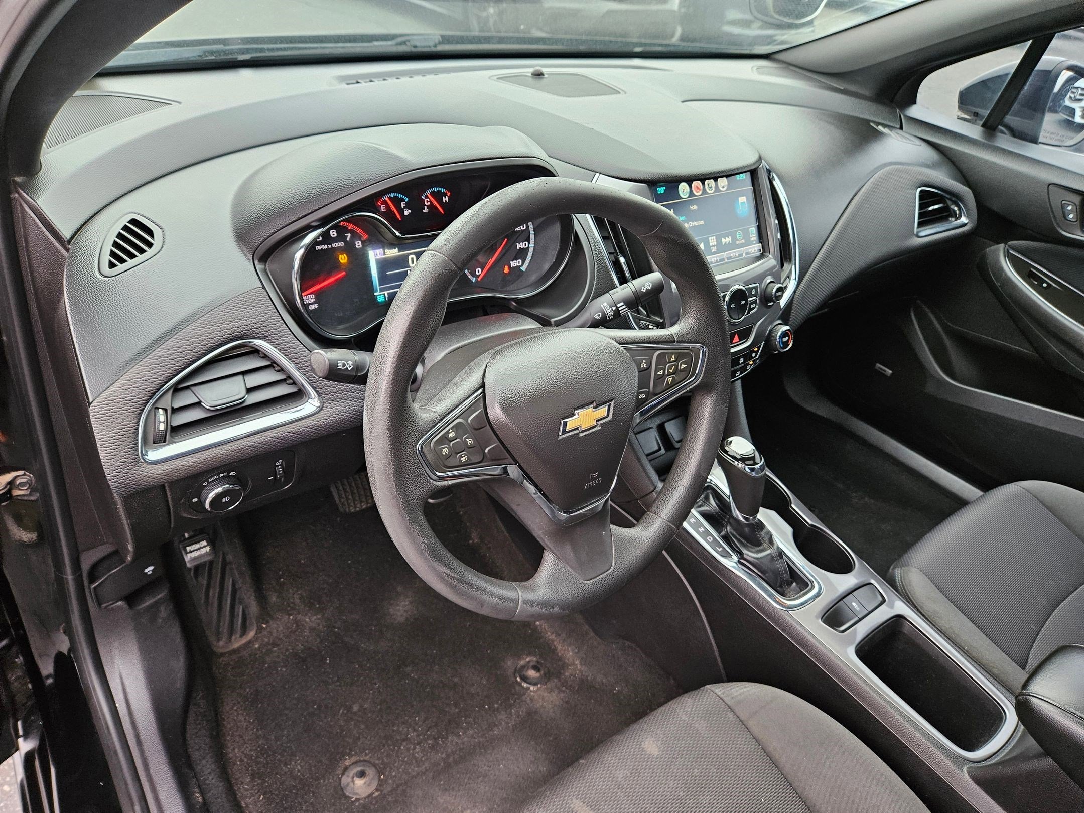 Used 2016 Chevrolet Cruze LT w/ Sun And Sound Package image 13