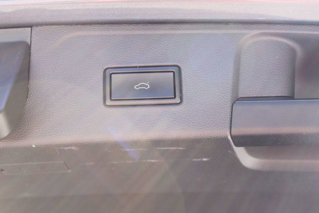 Used 2019 Volkswagen Atlas SE FWD image 26