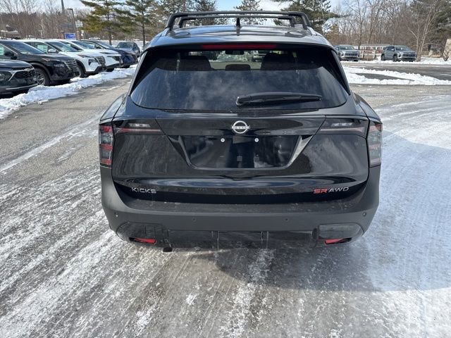 New 2026 Nissan Kicks SR image 22