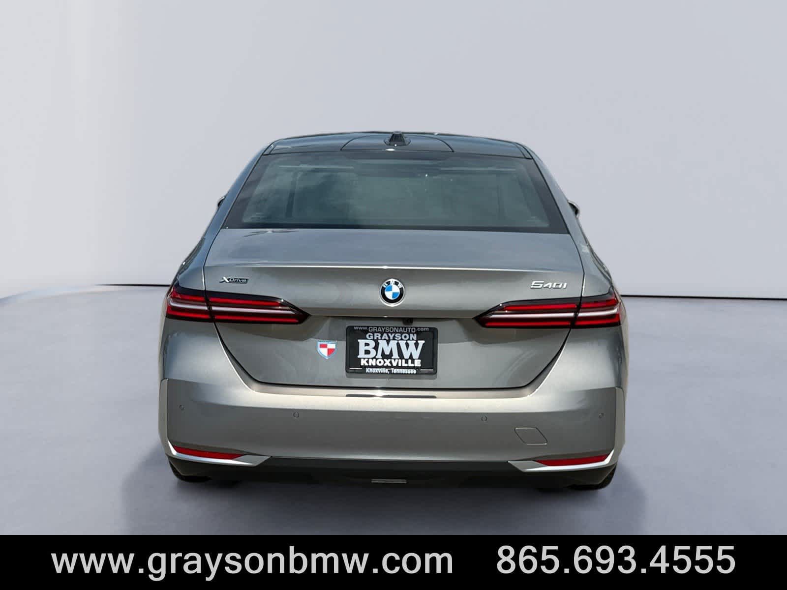 Used 2026 BMW 540i xDrive w/ Executive Package AWD/4WD image 4