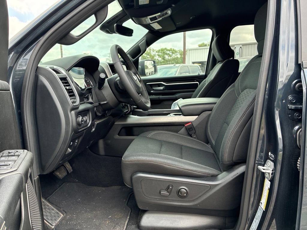 Used 2026 RAM 1500 Big Horn AWD/4WD image 14