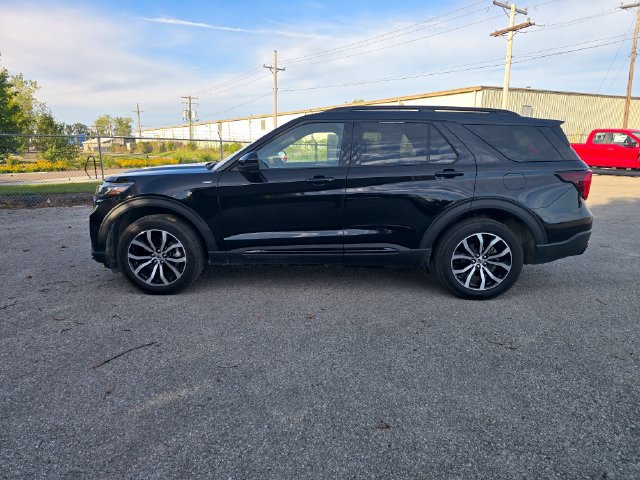 Used 2026 Ford Explorer ST-Line AWD/4WD image 7