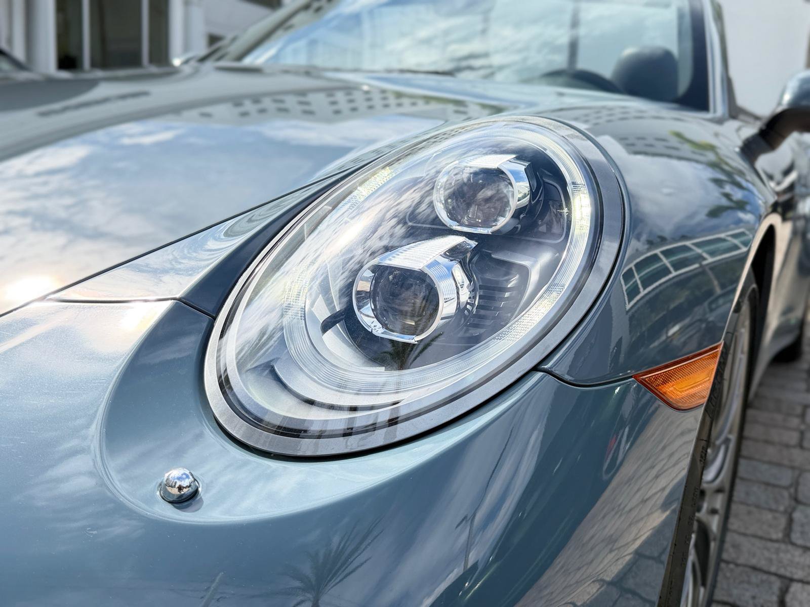 Used 2017 Porsche 911 Carrera 4 AWD/4WD image 7