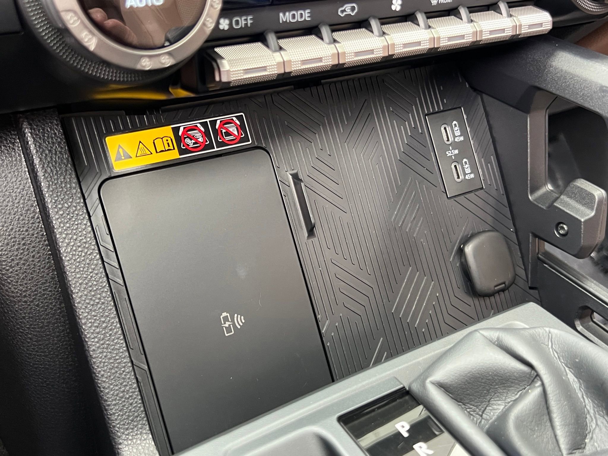 Used 2025 Toyota 4Runner Limited w/ Tow Technology Package AWD/4WD image 35