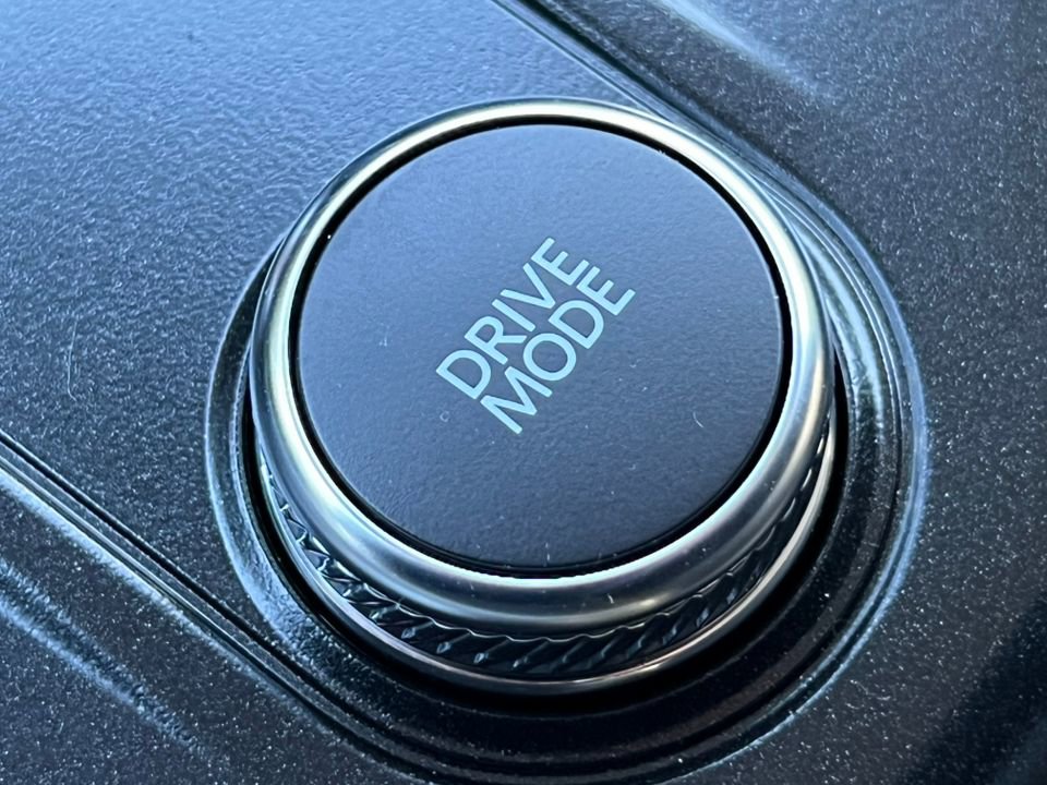 Used 2026 Ford Explorer Active w/ Active Comfort Package image 28