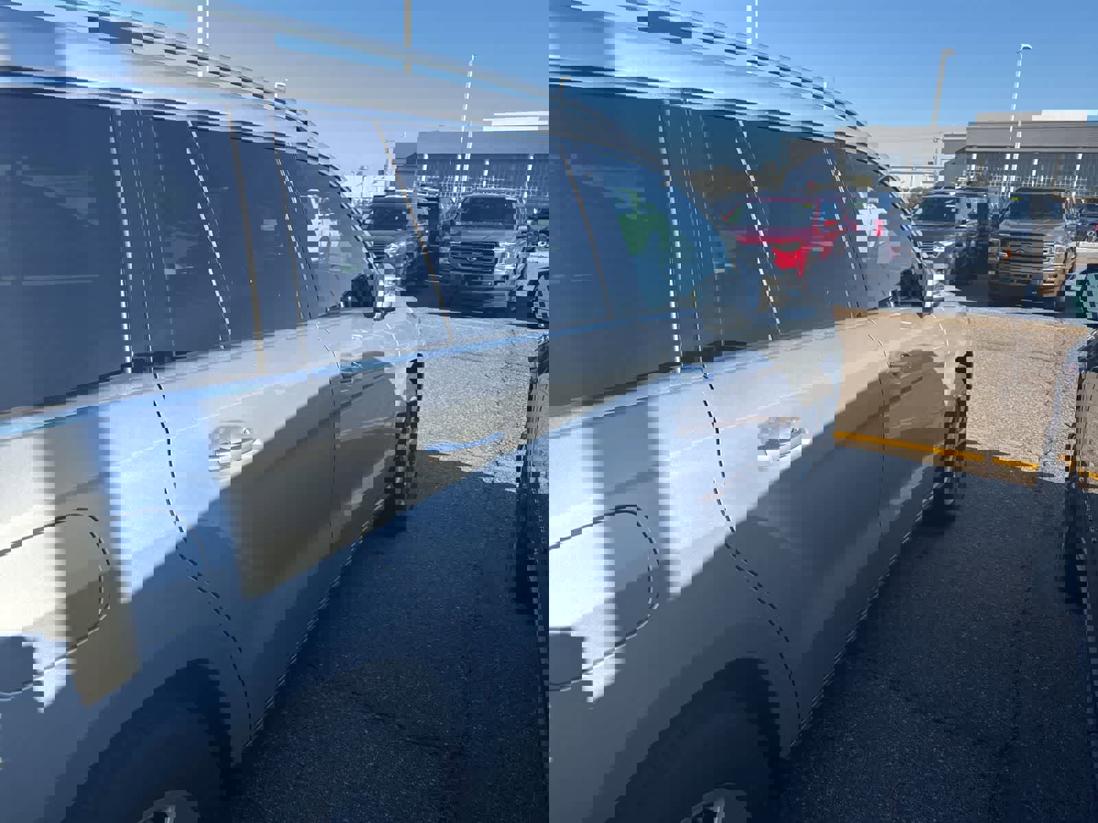 Used 2017 Mercedes-Benz GLS 450 4MATIC image 21