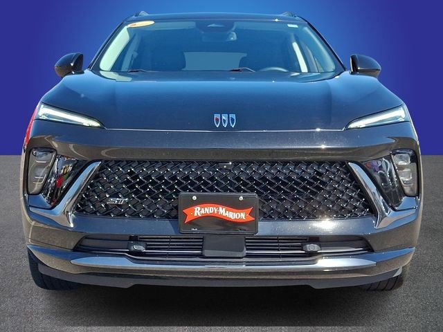 Certified 2025 Buick Envision Sport Touring image 2