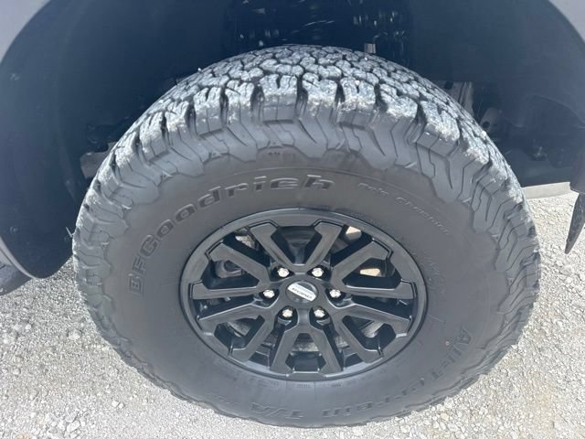 Used 2025 Ford F150 Raptor AWD/4WD image 32