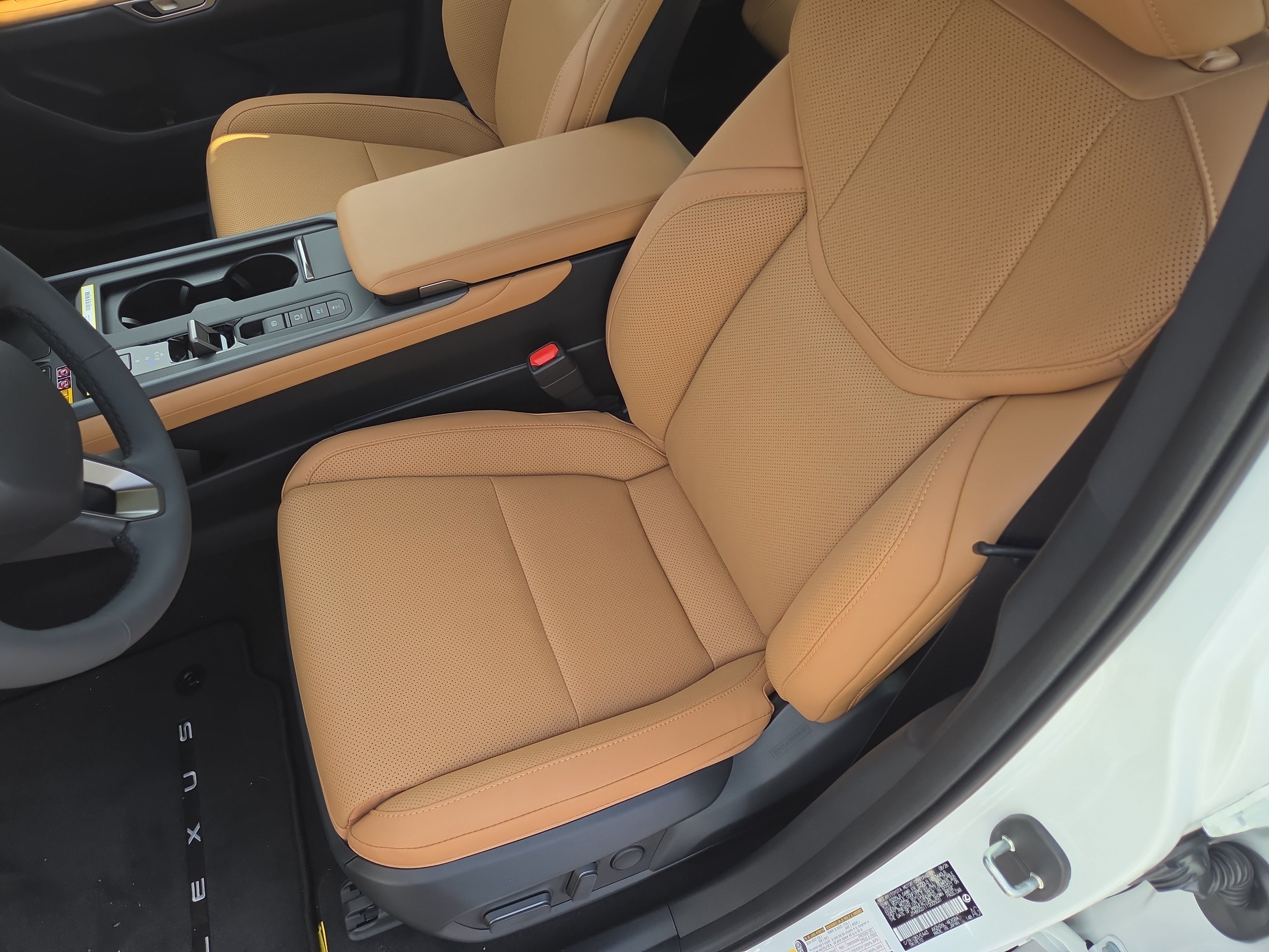 New 2026 Lexus ES 350h AWD w/ Convenience Package image 7