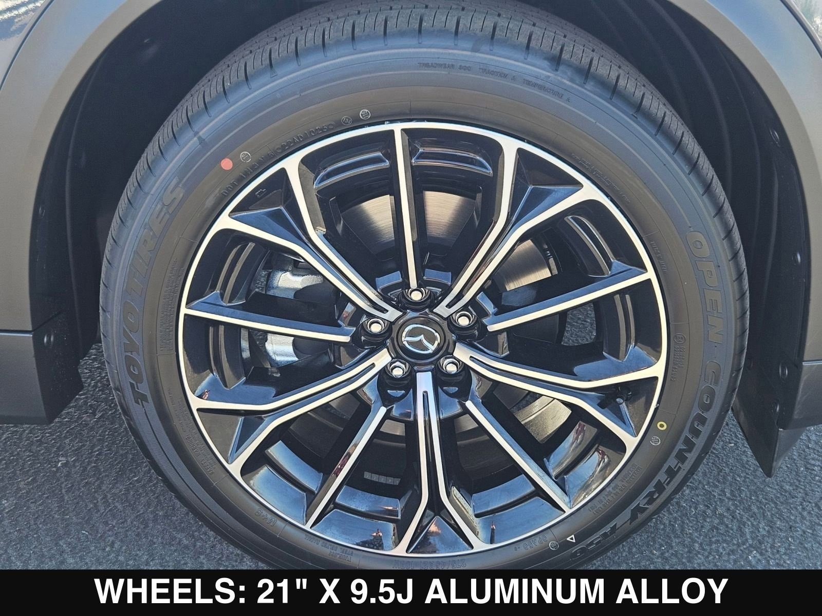 New 2025 MAZDA CX-70 Plug-In Hybrid w/ Premium Plus image 10