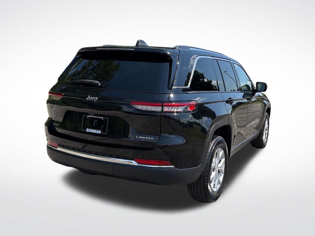 Used 2023 Jeep Grand Cherokee Limited AWD/4WD image 14