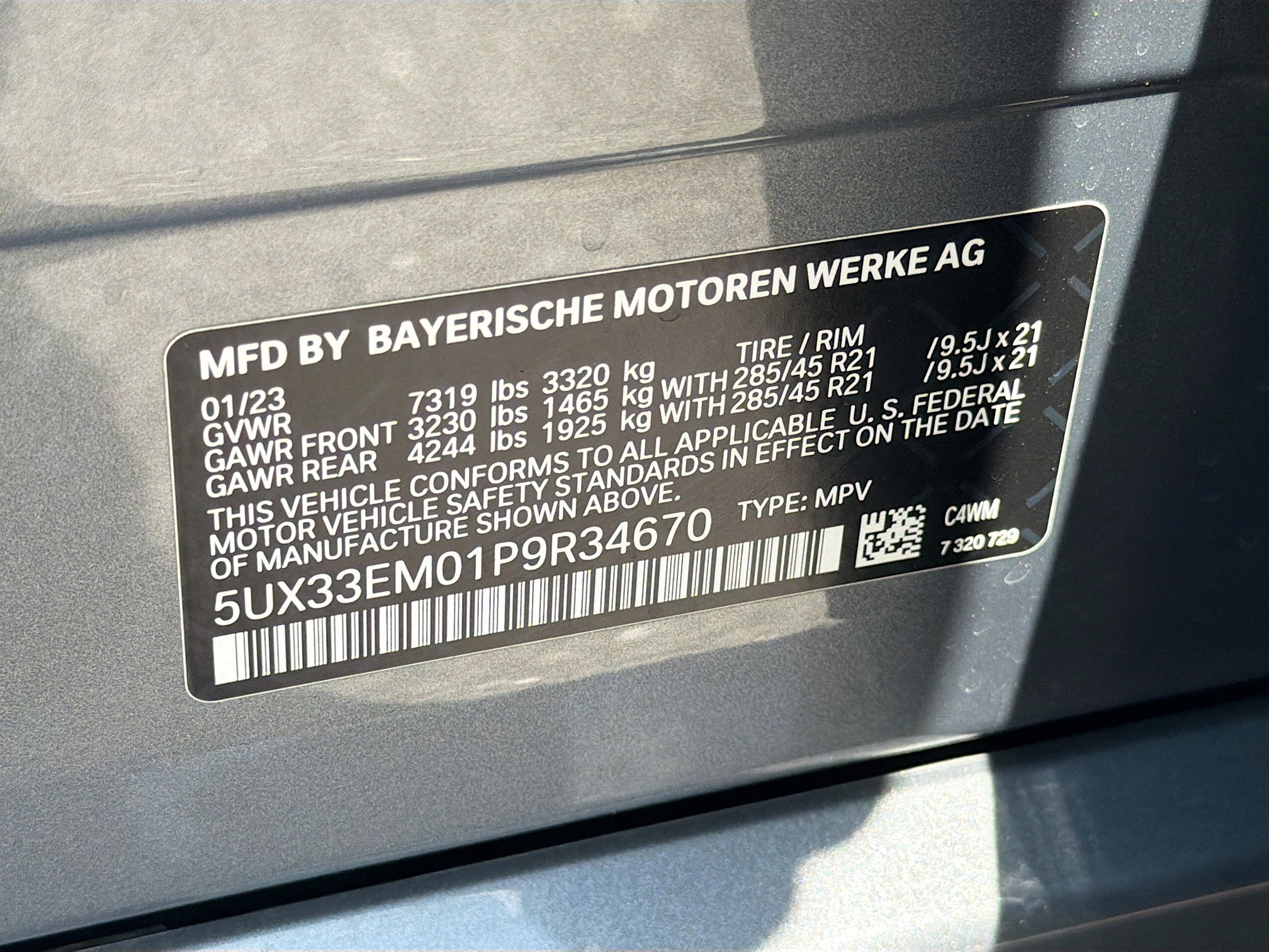 Used 2023 BMW X7 M60i w/ Executive Package image 45