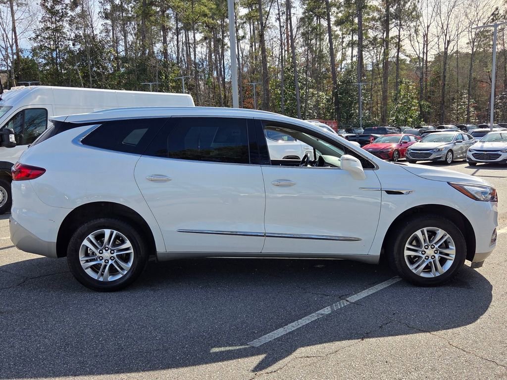 Used 2020 Buick Enclave Essence image 14