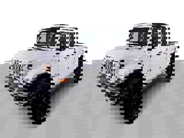 Used 2023 Jeep Gladiator Overland image 4