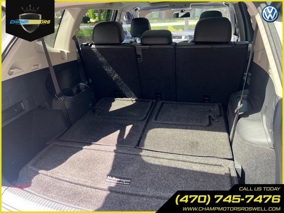 Used 2018 Volkswagen Tiguan SEL image 14