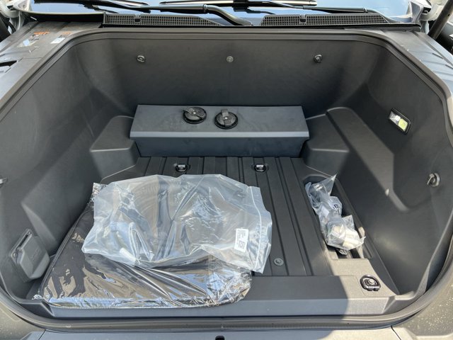 New 2026 Chevrolet Silverado EV LT AWD/4WD image 31