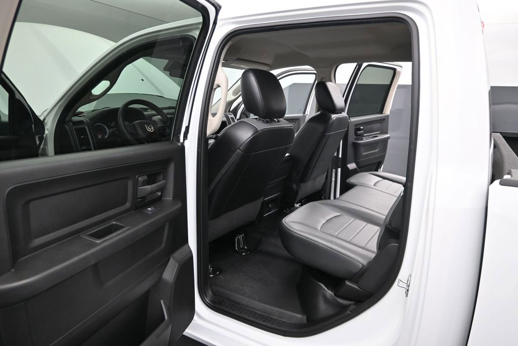 Used 2022 RAM 1500 Tradesman w/ Chrome Appearance Group AWD/4WD image 15