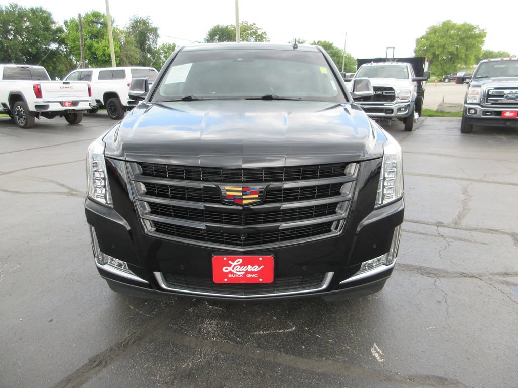 Used 2016 Cadillac Escalade ESV Luxury AWD/4WD image 13