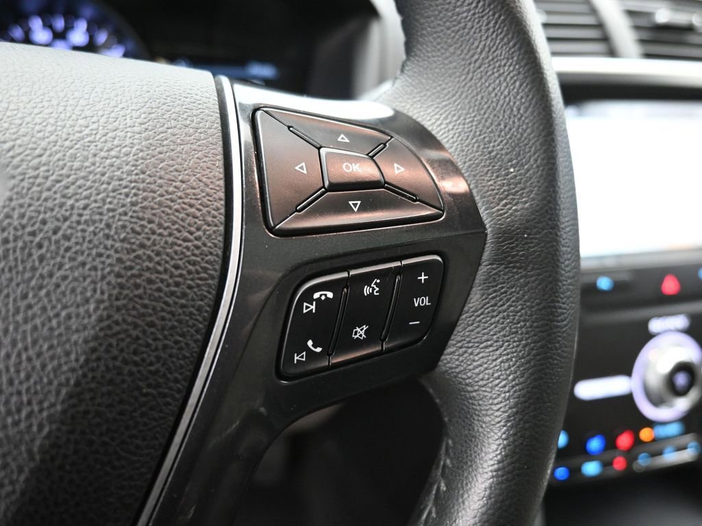 Used 2019 Ford Explorer Limited w/ Class III Trailer Tow Package AWD/4WD image 30