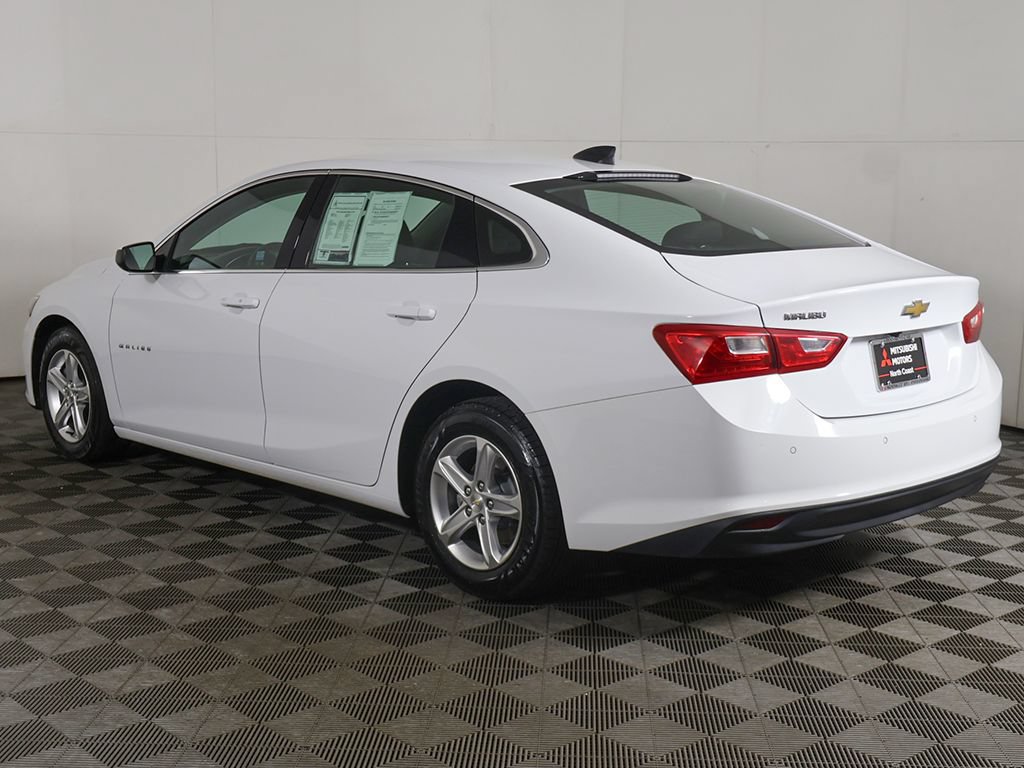 Used 2023 Chevrolet Malibu LS w/ Driver Confidence Package FWD image 7