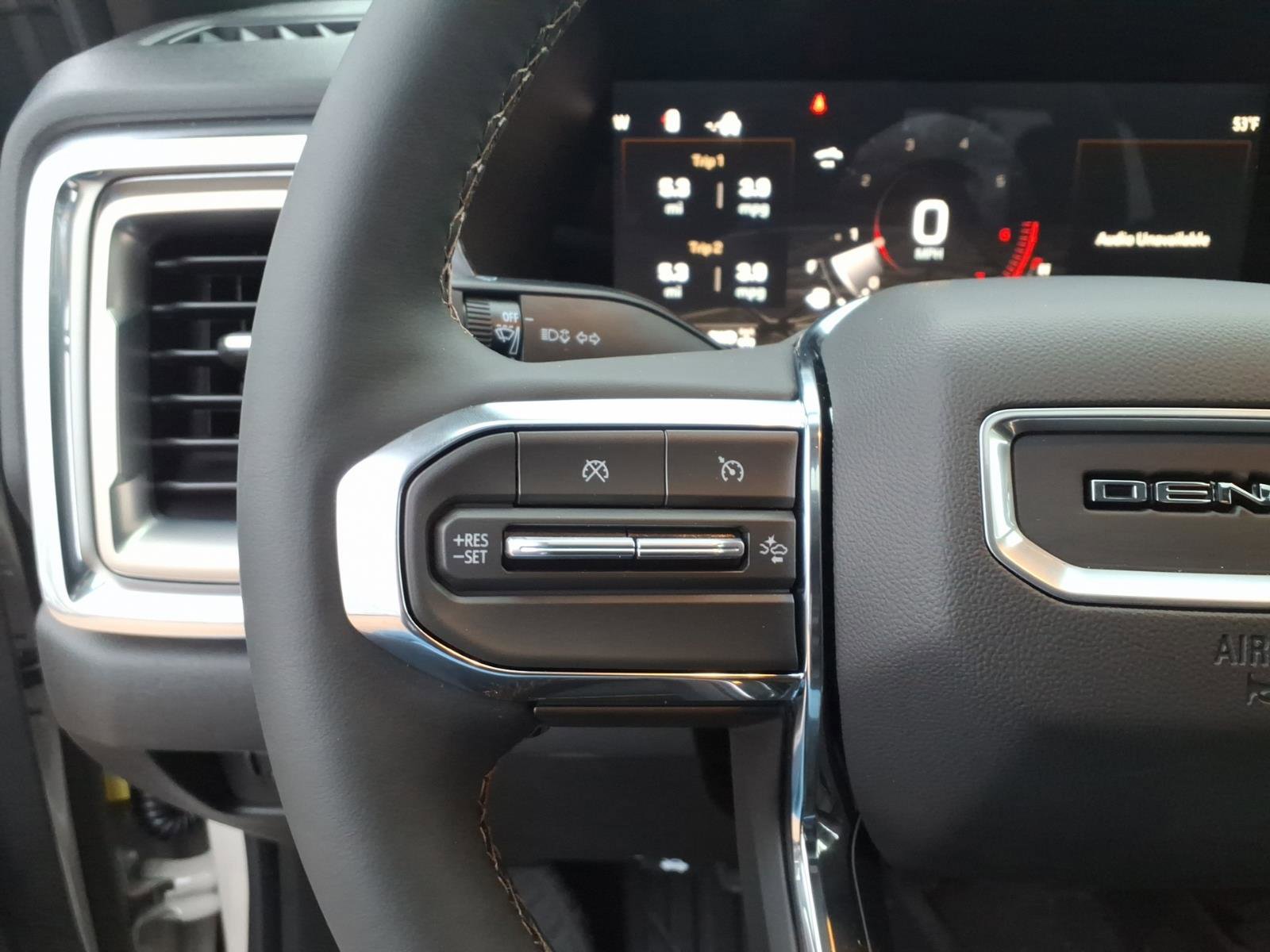 New 2026 GMC Canyon Denali image 10