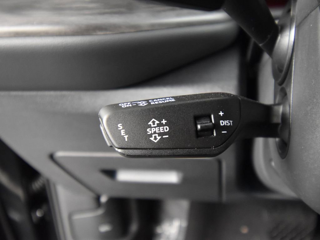 New 2025 Audi Q5 Premium Plus image 24