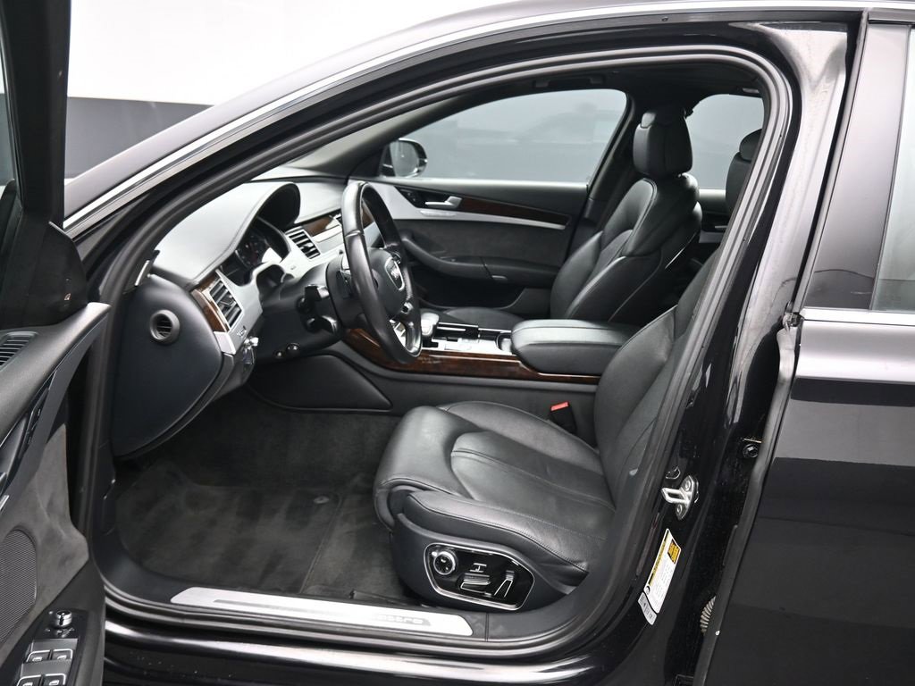 Used 2015 Audi A8 4.0T w/ Premium Package image 13