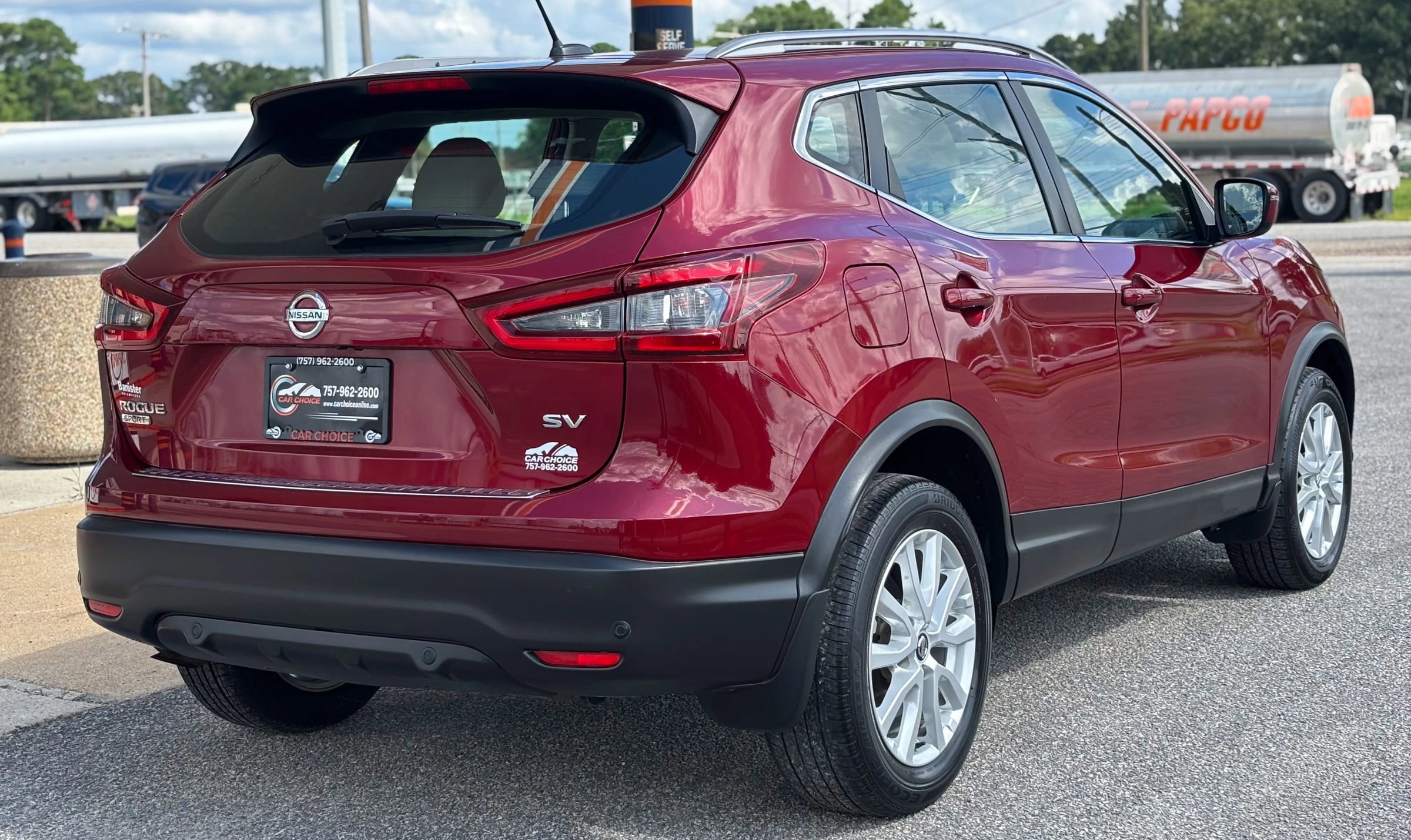 Used 2020 Nissan Rogue Sport SV w/ All-Weather Package FWD image 8
