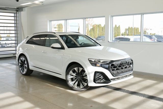 New 2026 Audi Q8 Premium Plus