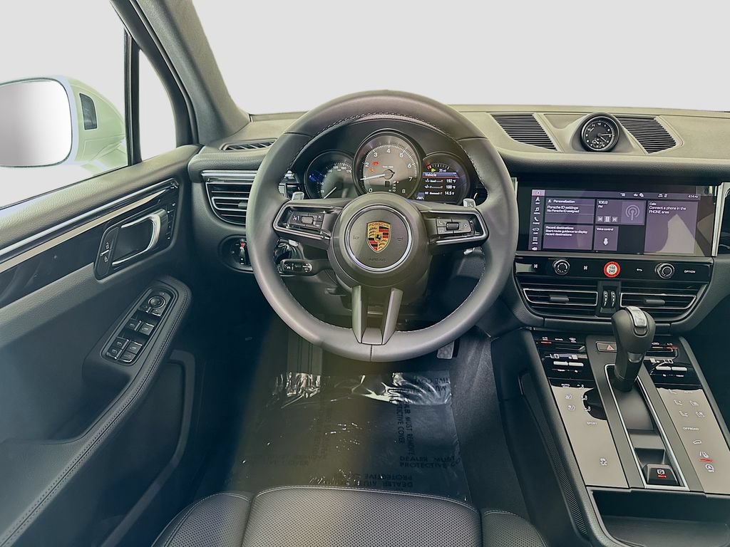 New 2026 Porsche Macan AWD/4WD image 25