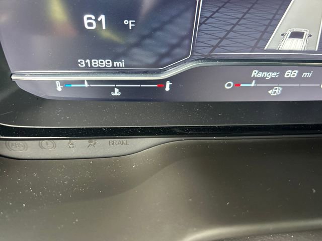 Used 2023 GMC Yukon Denali Ultimate image 17