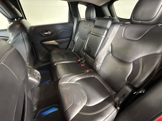 Used 2018 Jeep Cherokee Limited w/ High Altitude Package AWD/4WD image 26