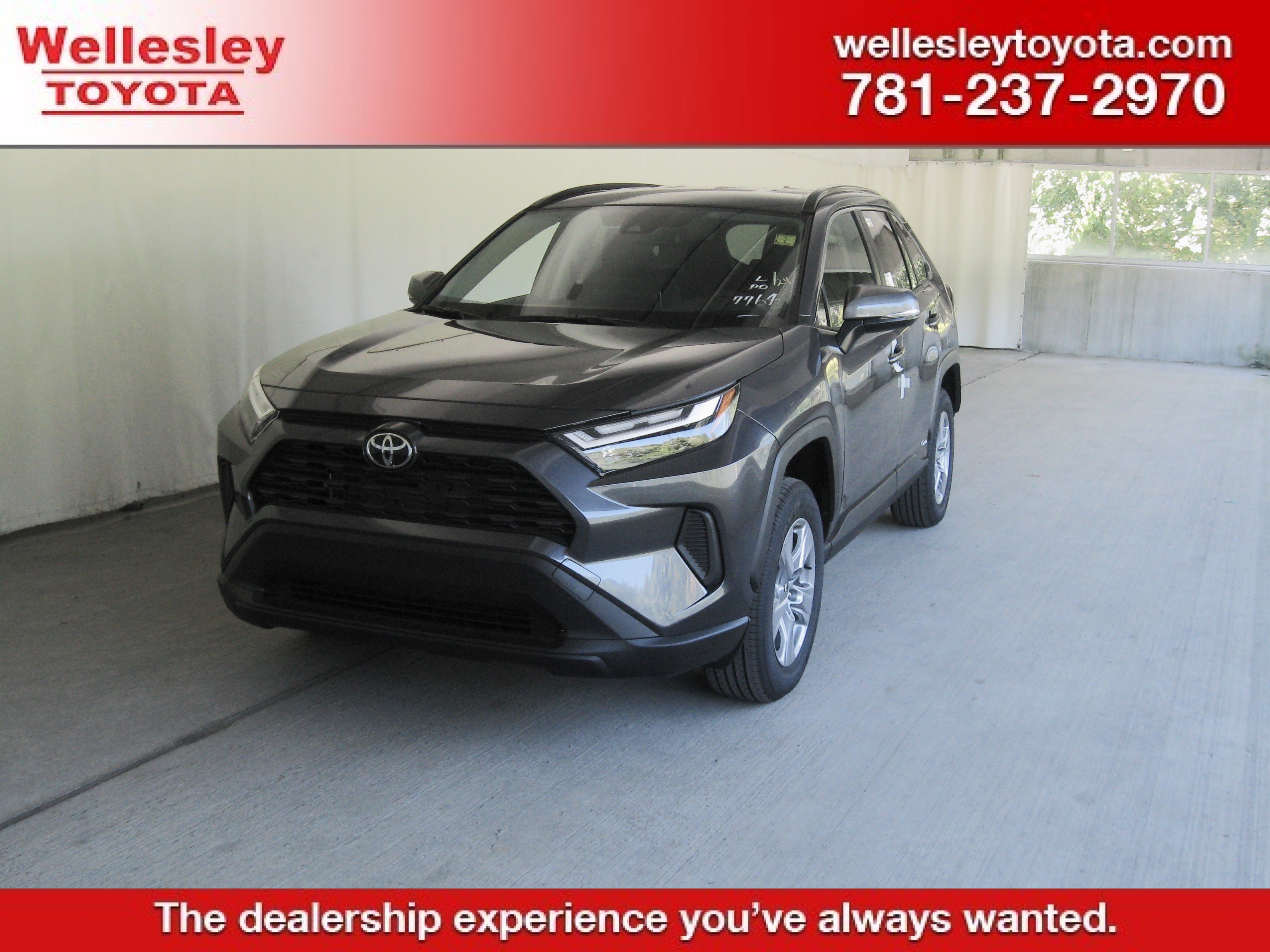 New 2025 Toyota RAV4 XLE