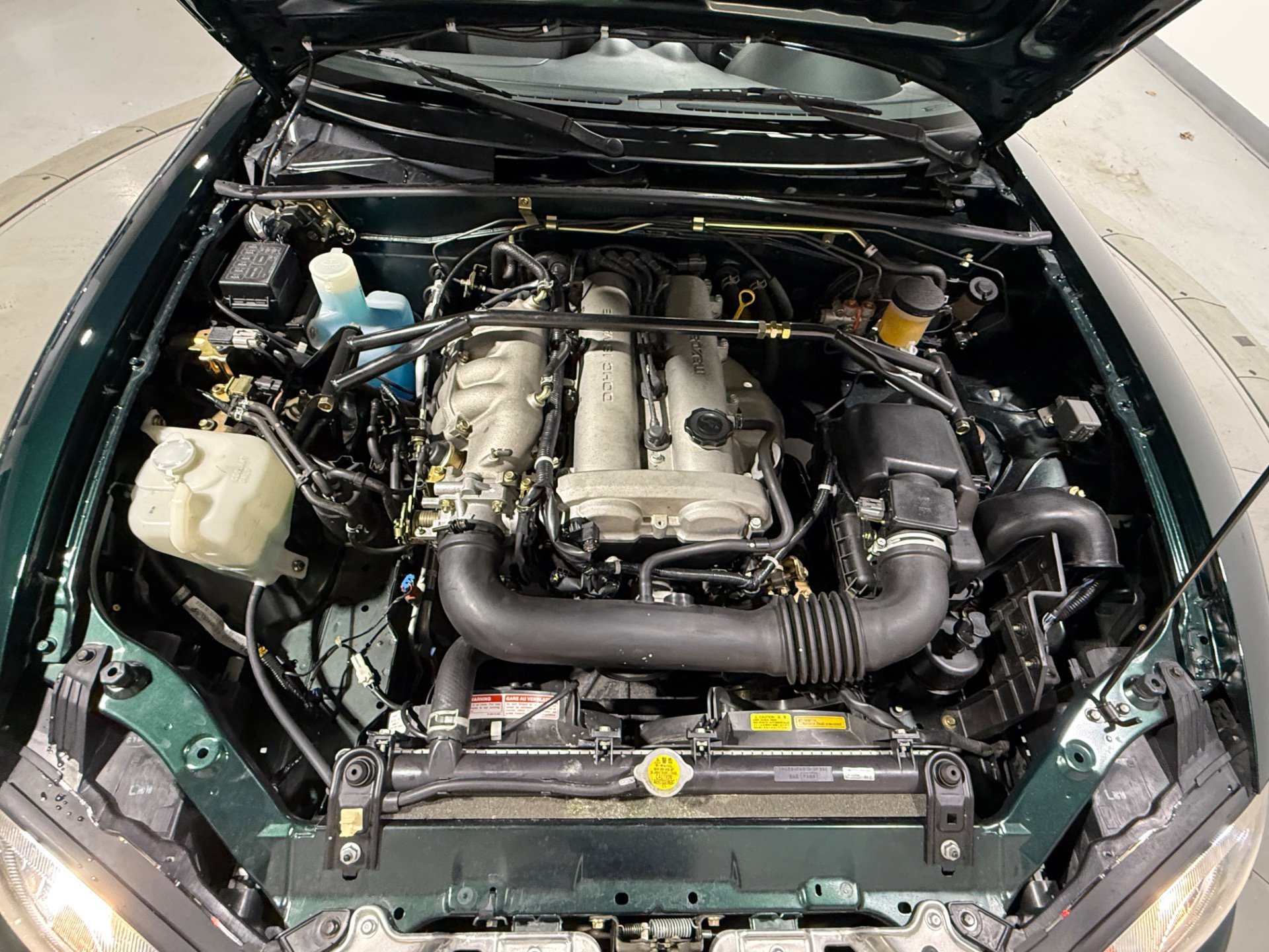 Used 1999 MAZDA MX-5 Miata RWD image 21
