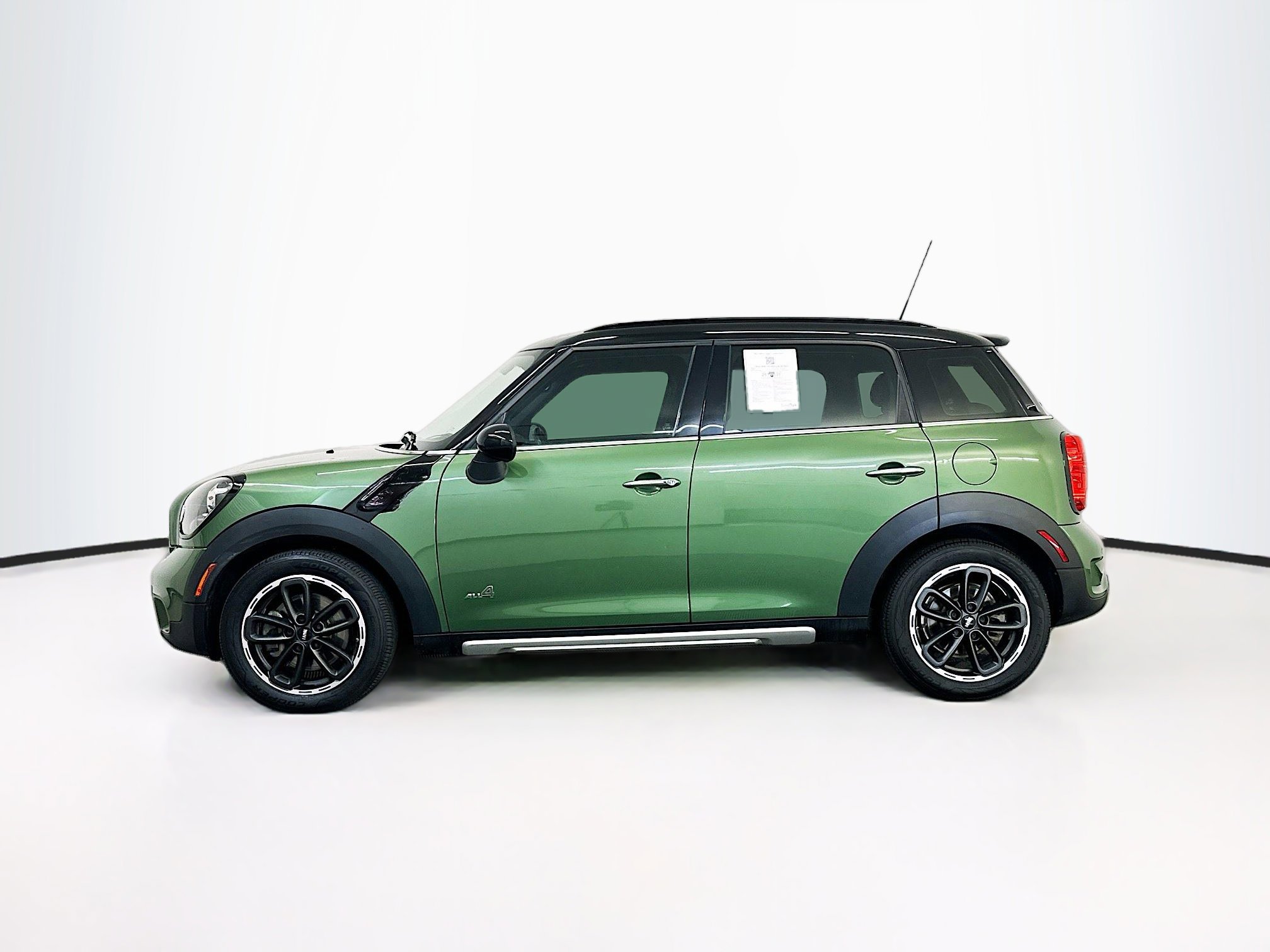Used 2016 MINI Cooper Countryman S AWD/4WD image 4