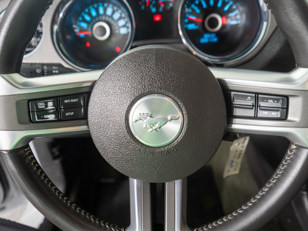 Used 2014 Ford Mustang GT RWD image 12