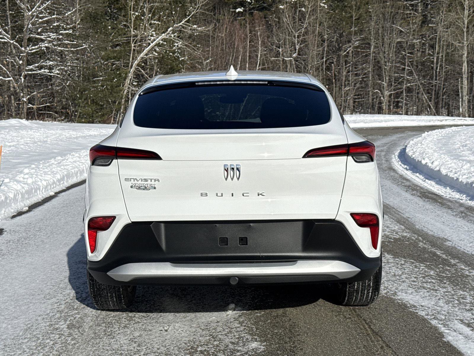 Used 2024 Buick Envista Preferred w/ Advanced Safety Package image 7