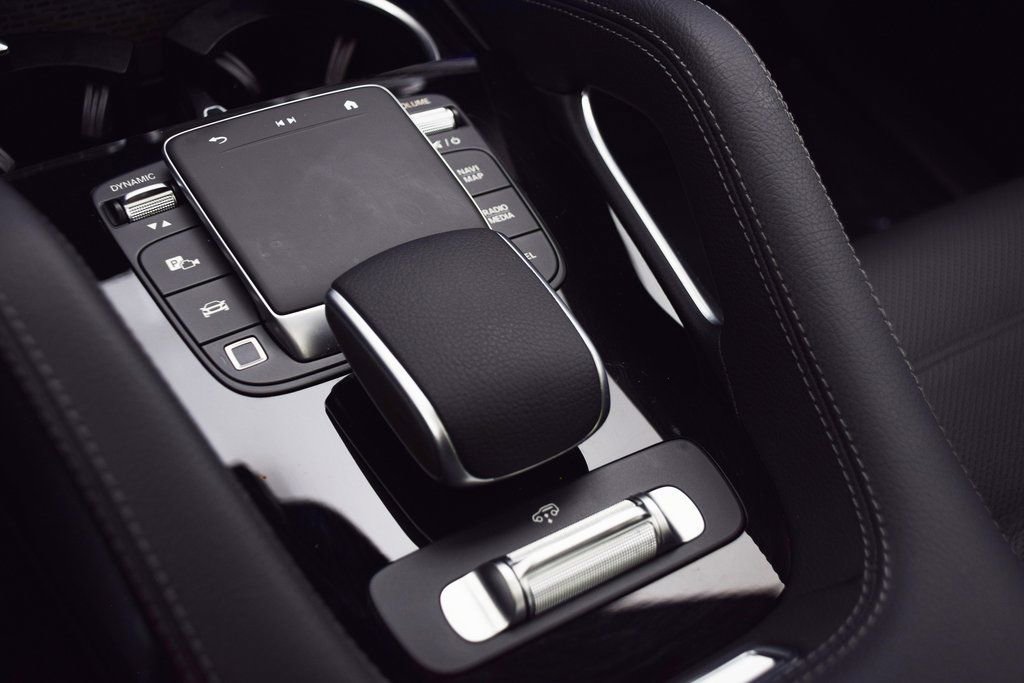 Used 2026 Mercedes-Benz GLS 450 4MATIC image 32