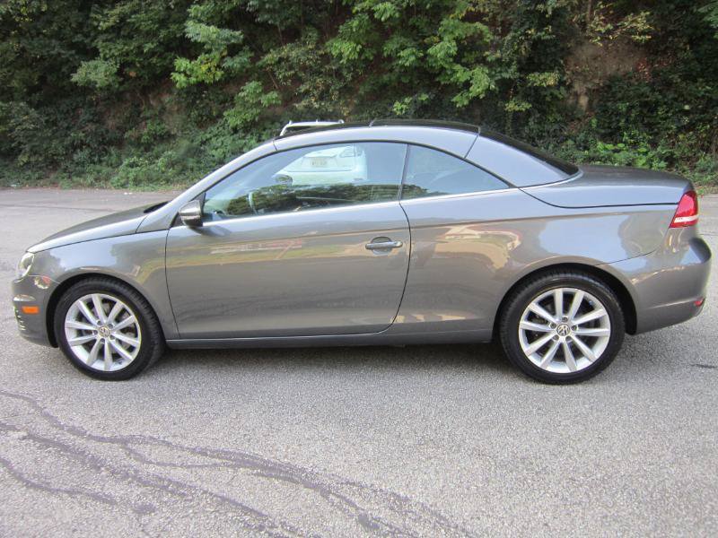 Used 2013 Volkswagen Eos Komfort FWD image 5