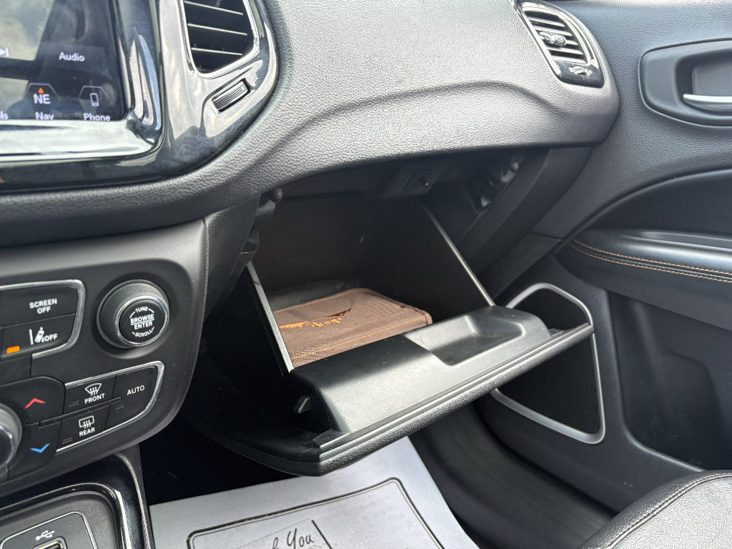 Used 2018 Jeep Compass Limited w/ Navigation Group image 35