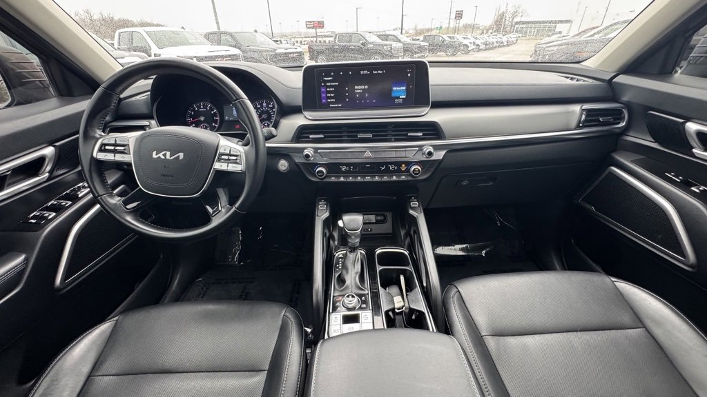 Used 2022 Kia Telluride S image 17