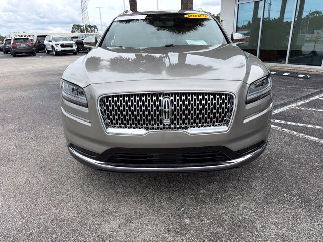 Certified 2023 Lincoln Nautilus Reserve FWD image 2