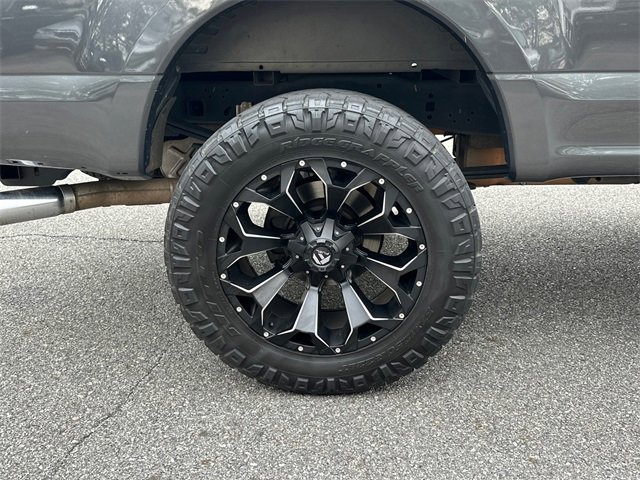 Used 2017 Ford F250 Lariat w/ Chrome Package image 17